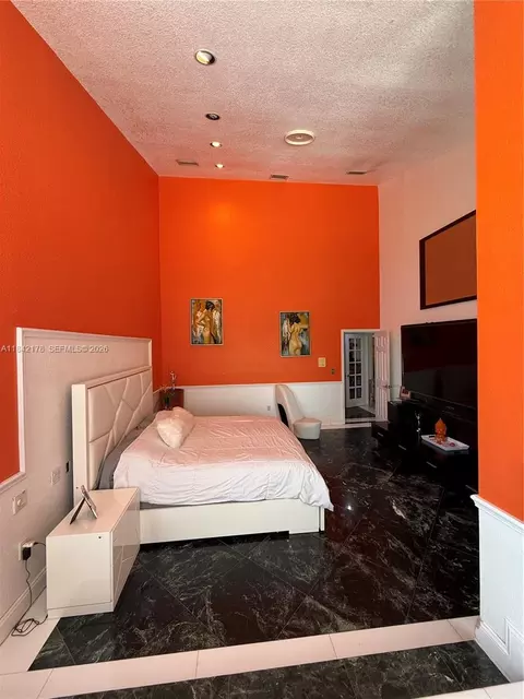 747 W 78th St, Hialeah, FL 33014 photo 16