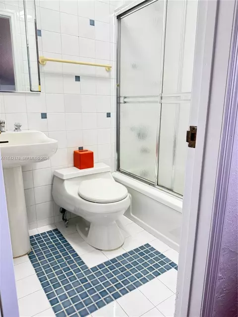 747 W 78th St, Hialeah, FL 33014 photo 27