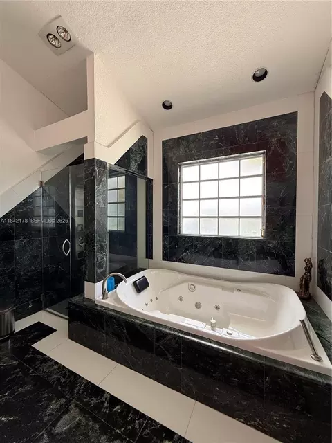 747 W 78th St, Hialeah, FL 33014 photo 17