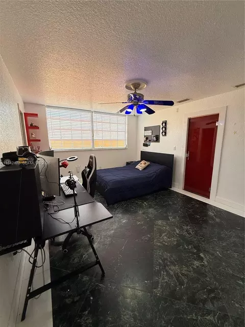 747 W 78th St, Hialeah, FL 33014 photo 20