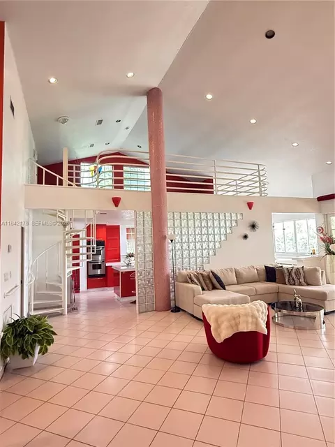 747 W 78th St, Hialeah, FL 33014 photo 3