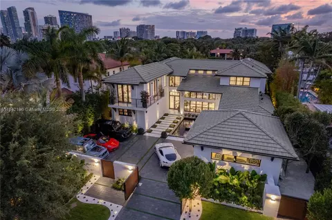 4241 Palm Ln, Miami, FL 33137