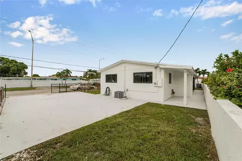 Exterior - 301 W 30th St, Hialeah, FL 33012 photo 9 of 9