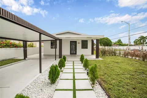 301 W 30th St, Hialeah, FL 33012