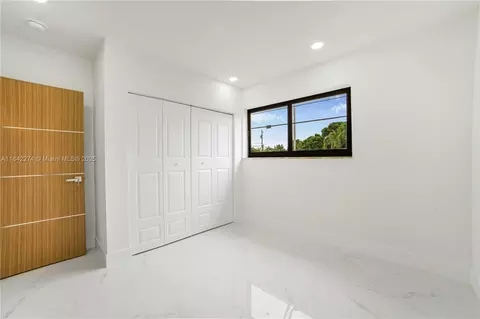 Other - 301 W 30th St, Hialeah, FL 33012 photo 4 of 8