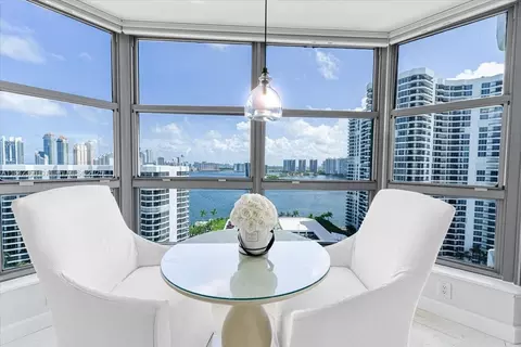 3500 Mystic Pointe Dr #2101, Aventura, FL 33180