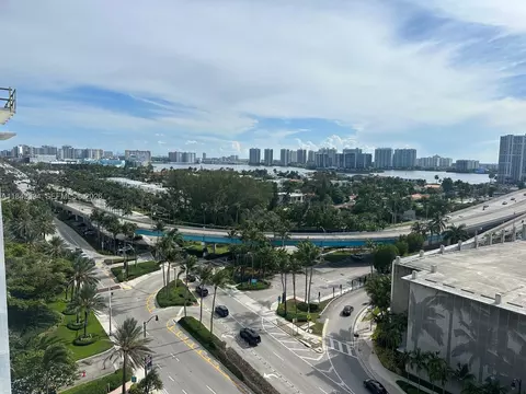 19201 Collins Ave #1133, Sunny Isles Beach, FL 33160