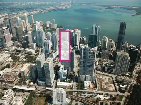 999 SW 1st Ave #3204, Miami, FL 33130