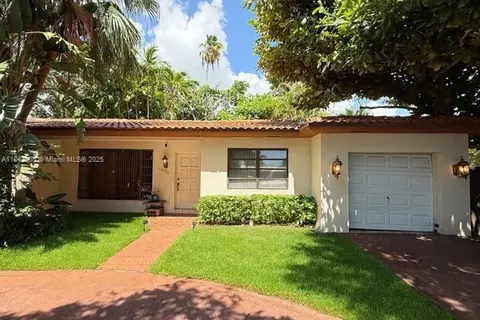 12942 Ixora Rd, North Miami, FL 33181