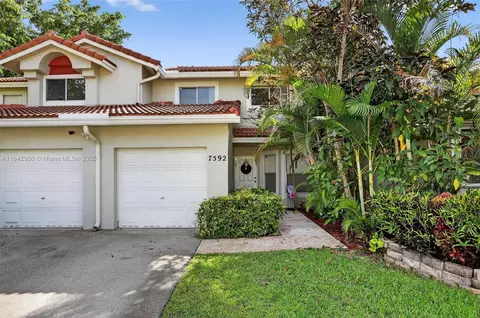 7592 S Pinewalk Dr S #164, Margate, FL 33063