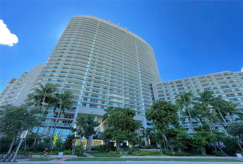 1500 Bay Rd #808S, Miami Beach, FL 33139