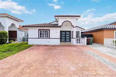 7066 W 30th Ln, Hialeah, FL 33018