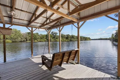 2159 NW 82 Ter, Bell, FL 32619