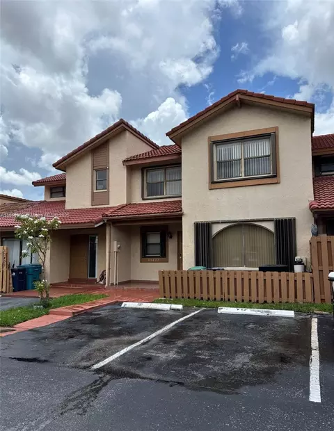 13423 SW 14th Ter, Miami, FL 33184