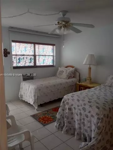 3500 Harrison St #12A, Hollywood, FL 33021