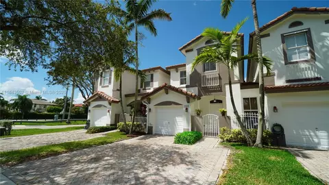 6364 SW 165th Ave, Miami, FL 33193