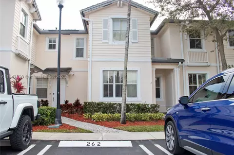 153 SE 28th Pl #3, Homestead, FL 33033