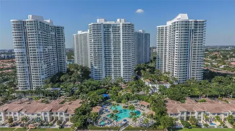 21150 Point Pl #406, Aventura, FL 33180