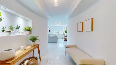 1912 S Ocean Dr #9A, Hallandale Beach, FL 33009