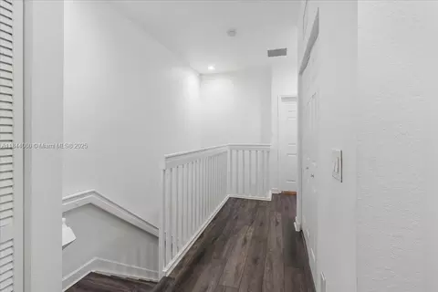 Entry Way - 11313 NW 88th Ter, Doral, FL 33178 photo 1 of 2