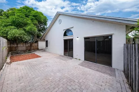 314 Bishop Rd, North Lauderdale, FL 33068 photo 34
