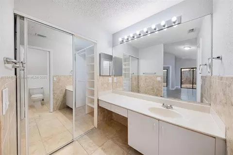 314 Bishop Rd, North Lauderdale, FL 33068 photo 12