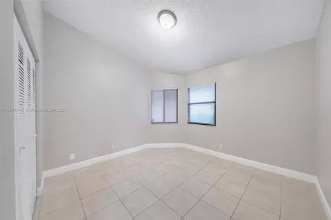 314 Bishop Rd, North Lauderdale, FL 33068 photo 9
