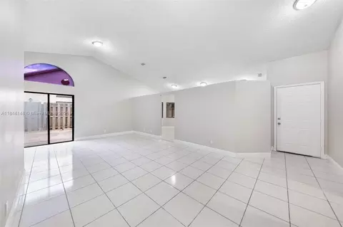 314 Bishop Rd, North Lauderdale, FL 33068 photo 18