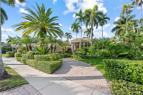 2508 Princeton Ct, Weston, FL 33327