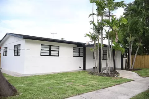 3955 SW 69th Ave, Miami, FL 33155
