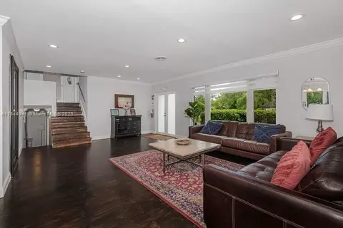 Living - 7475 SW 134th St, Pinecrest, FL 33156 photo 2 of 4