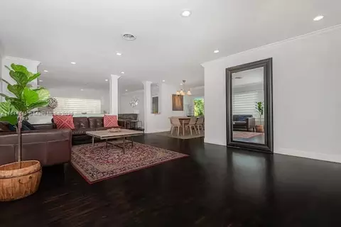 Living - 7475 SW 134th St, Pinecrest, FL 33156 photo 1 of 4