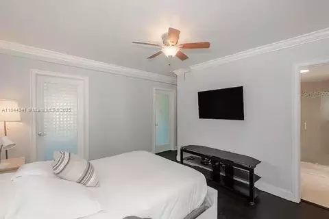 Bedroom - 7475 SW 134th St, Pinecrest, FL 33156 photo 7 of 7