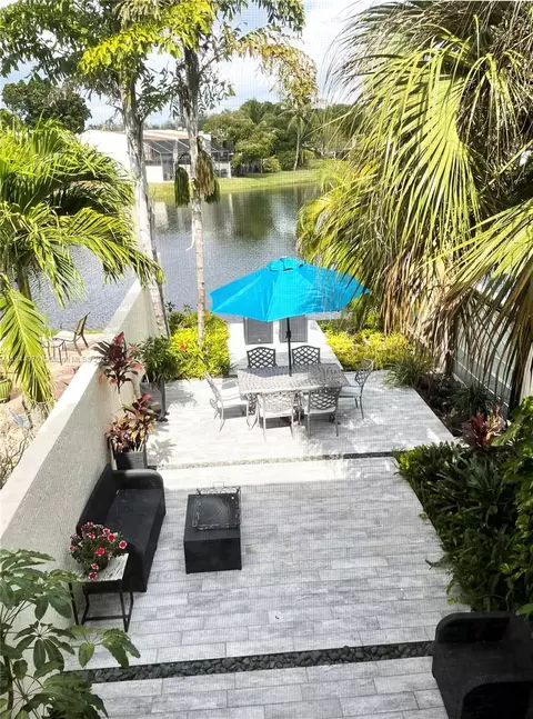 10483 SW 78th St, Miami, FL 33173