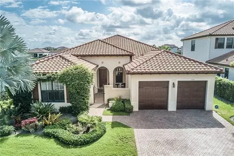 3133 NW 83rd Way, Pembroke Pines, FL 33024