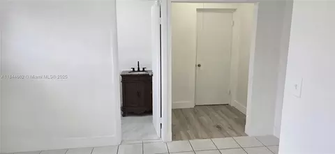Entry Way - 699 W 14th St, Hialeah, FL 33010 photo 2 of 2
