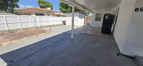 Exterior - 699 W 14th St, Hialeah, FL 33010 photo 1 of 1