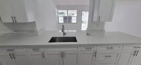 Other - 699 W 14th St, Hialeah, FL 33010 photo 2 of 20