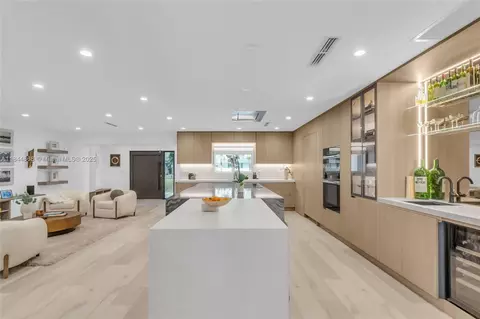 Kitchen - 11301 SW 74th Ct, Pinecrest, FL 33156 photo 1 of 3