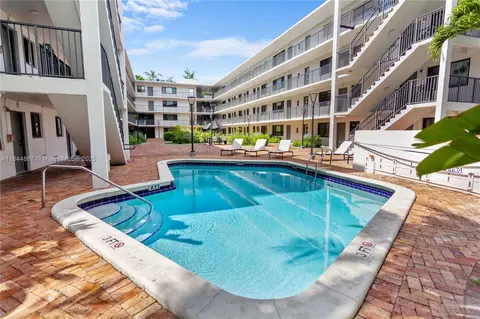 2930 Day Ave #N102, Miami, FL 33133