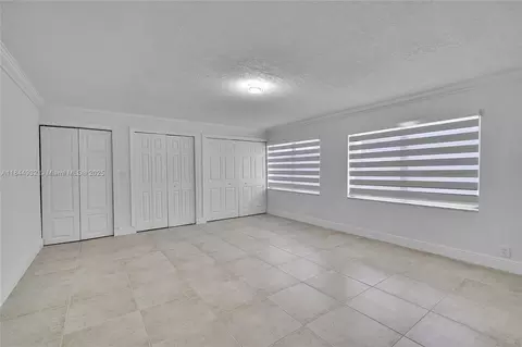 Other - 453 W 40th Pl, Hialeah, FL 33012 photo 13 of 21