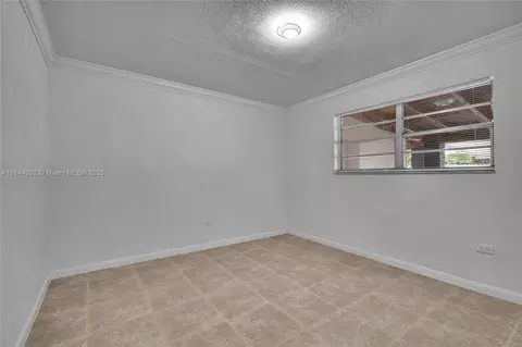 Other - 453 W 40th Pl, Hialeah, FL 33012 photo 6 of 21