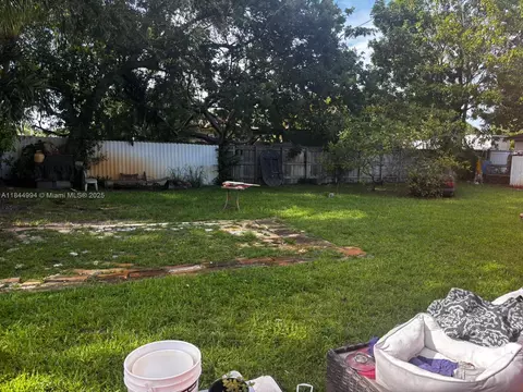 14701 NW 5th Ave, Miami, FL 33168 photo 3