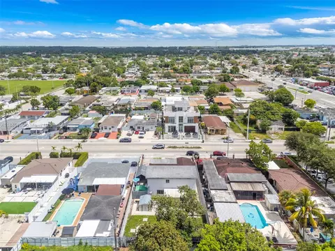 View/Area - 740 E 41st St, Hialeah, FL 33013 photo 3 of 12
