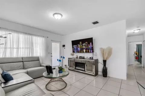 Other - 740 E 41st St, Hialeah, FL 33013 photo 4 of 17