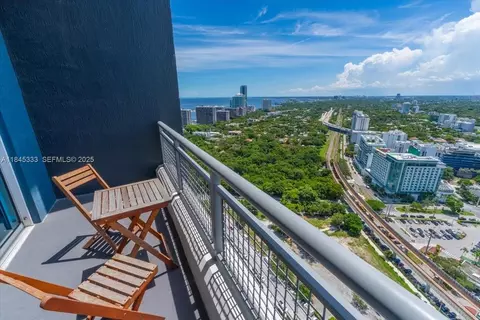 60 SW 13th St #3203, Miami, FL 33130