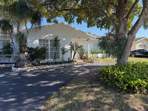 520 SW 62nd Ave, Margate, FL 33068