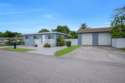 1710 SW 98th Ter, Miramar, FL 33025