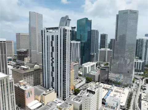 151 SE 1st St #2601, Miami, FL 33131 photo 34