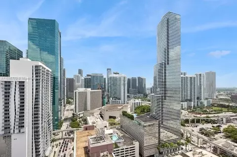 151 SE 1st St #2601, Miami, FL 33131 photo 24
